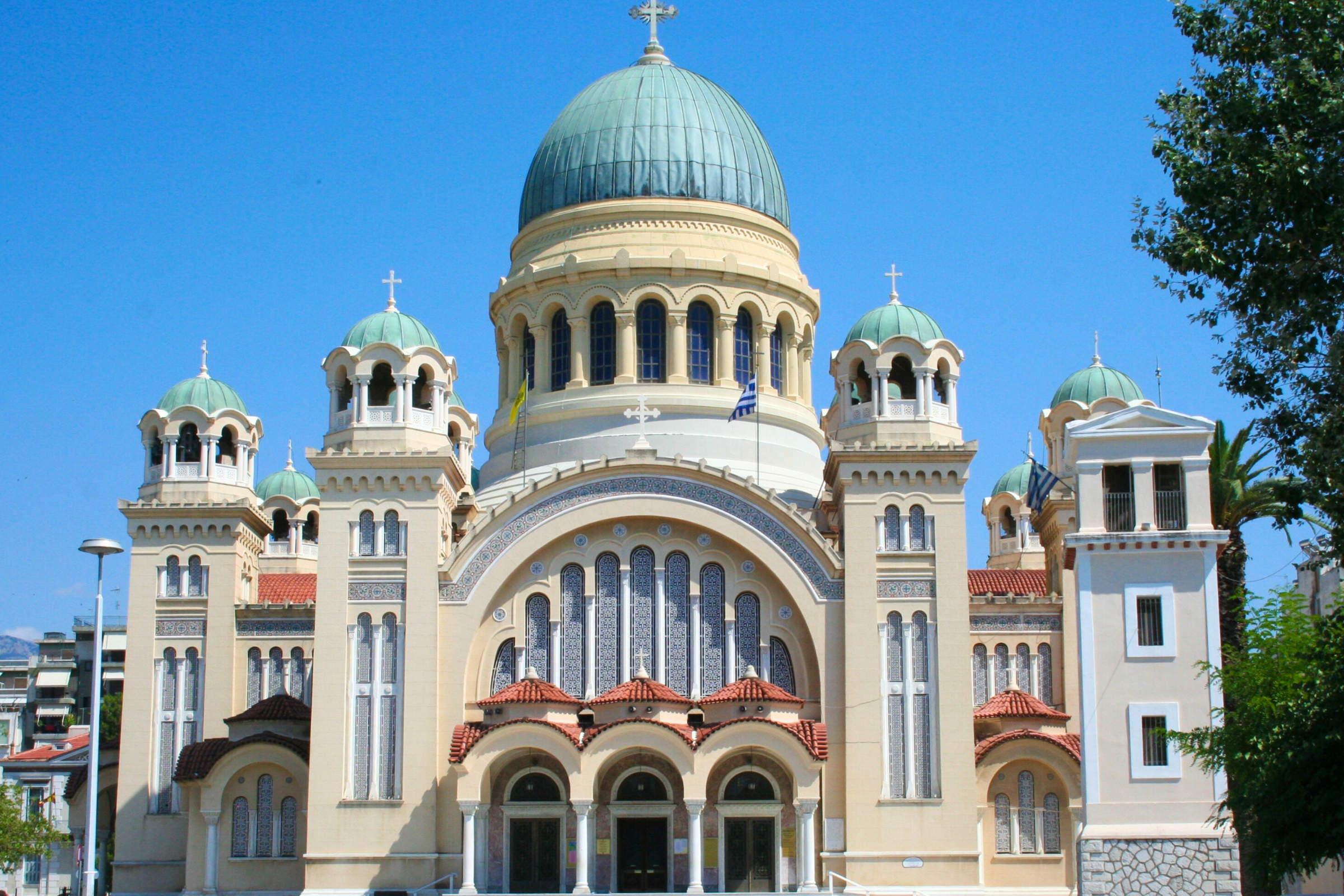 94 patras.webp
